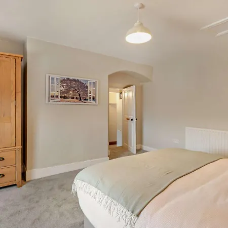Holiday home Cathow Frizington